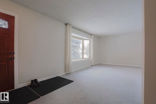 7315 86 Avenue, Edmonton, AB - Indoor Photo Showing Other Room