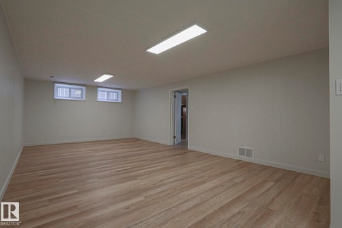 7315 86 Avenue, Edmonton, AB - Indoor Photo Showing Other Room