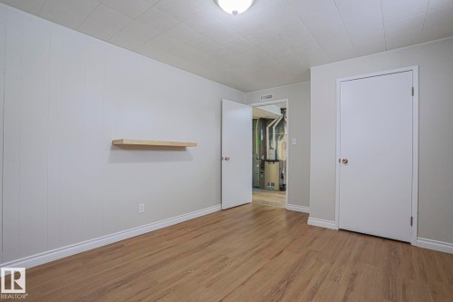 7315 86 Avenue, Edmonton, AB - Indoor Photo Showing Other Room