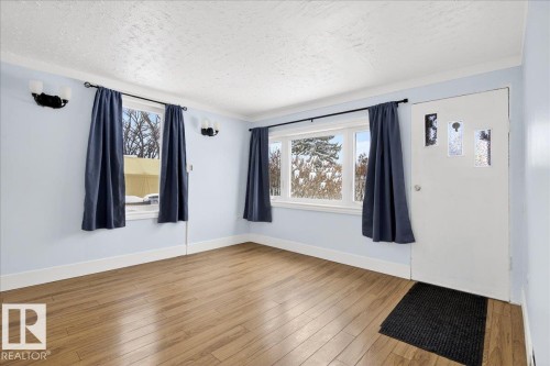 4827 54 Street, Redwater, AB - Indoor Photo Showing Other Room