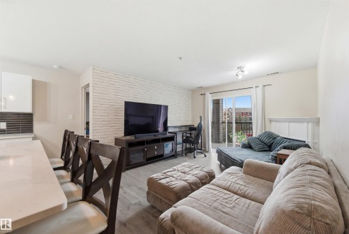 352 2096 Blackmud Creek Drive, Edmonton, AB - Indoor Photo Showing Living Room