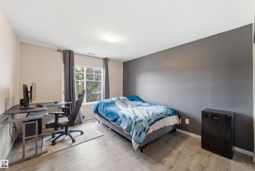 352 2096 Blackmud Creek Drive, Edmonton, AB - Indoor Photo Showing Bedroom