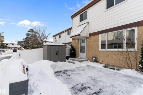 4D Twin Terrace, Edmonton, AB - Outdoor