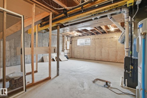 18 4835 Wright Drive, Edmonton, AB - Indoor Photo Showing Basement