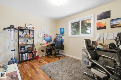 12820 95 Street, Edmonton, AB - Indoor Photo Showing Office