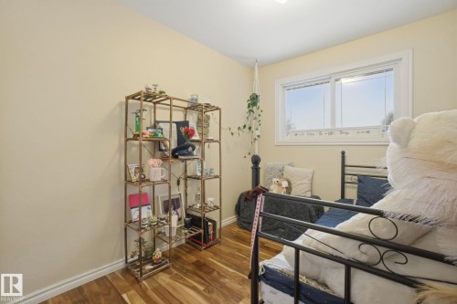 12820 95 Street, Edmonton, AB - Indoor