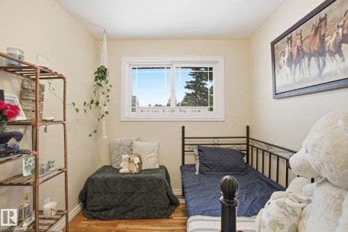 12820 95 Street, Edmonton, AB - Indoor