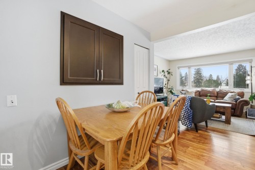 12820 95 Street, Edmonton, AB - Indoor Photo Showing Dining Room