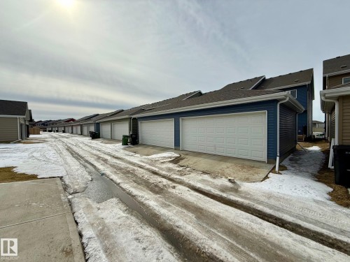 2093 Maple Road, Edmonton, AB - Outdoor