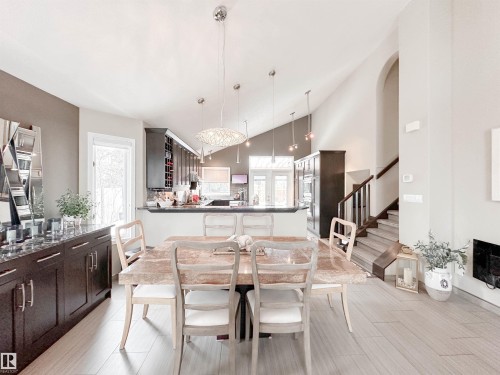 9 Deslauriers Crescent, St. Albert, AB - Indoor Photo Showing Dining Room
