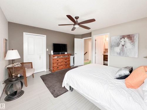 9 Deslauriers Crescent, St. Albert, AB - Indoor Photo Showing Bedroom