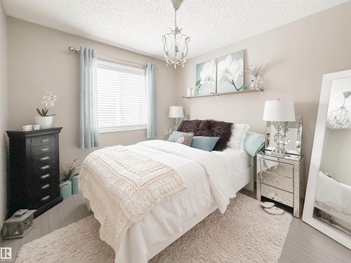 9 Deslauriers Crescent, St. Albert, AB - Indoor Photo Showing Bedroom