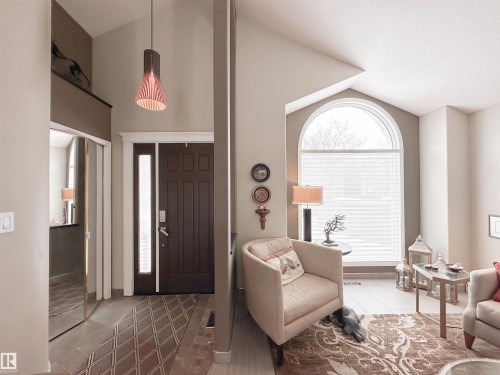 9 Deslauriers Crescent, St. Albert, AB - Indoor