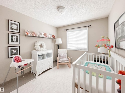 9 Deslauriers Crescent, St. Albert, AB - Indoor Photo Showing Bedroom