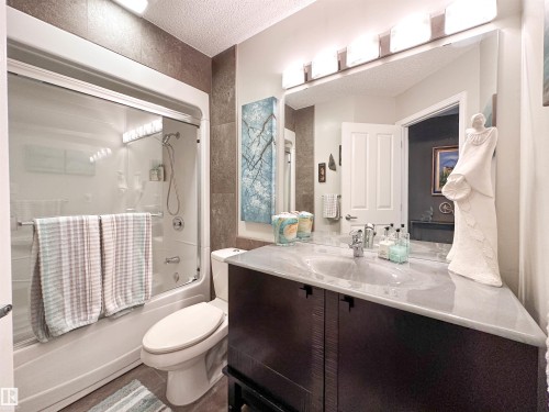 9 Deslauriers Crescent, St. Albert, AB - Indoor Photo Showing Bathroom