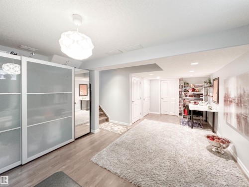 9 Deslauriers Crescent, St. Albert, AB - Indoor Photo Showing Other Room