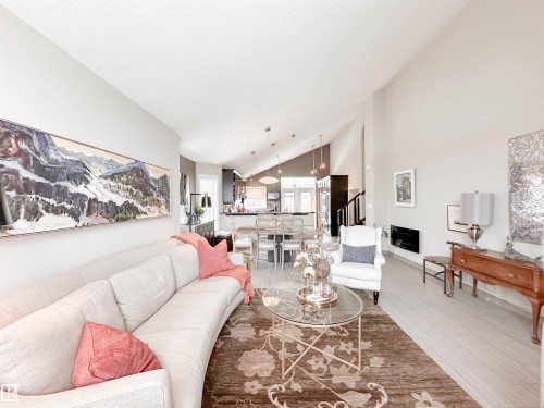 9 Deslauriers Crescent, St. Albert, AB - Indoor Photo Showing Living Room