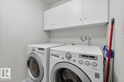 18544 53A Avenue, Edmonton, AB 