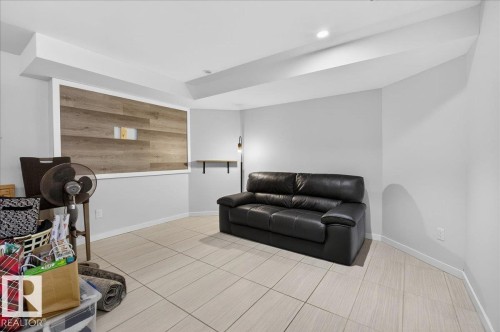 18544 53A Avenue, Edmonton, AB 