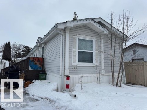 138 Evergreen Drive NW  Edmonton, AB T5Y 4M2