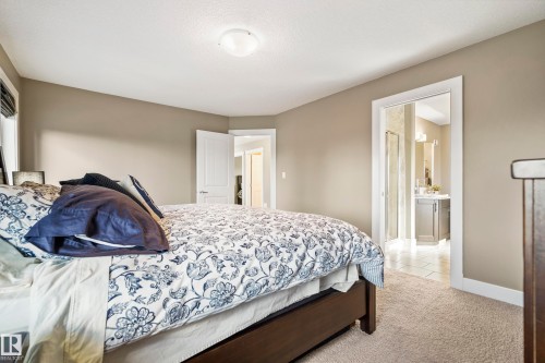 10720 65 Street, Edmonton, AB - Indoor Photo Showing Bedroom