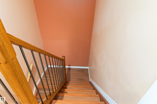 196 Roseland Village, Edmonton, AB - Indoor Photo Showing Other Room