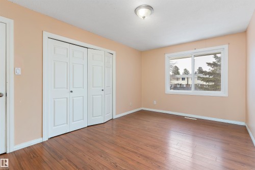 196 Roseland Village, Edmonton, AB - Indoor Photo Showing Other Room