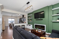 368 PIONEER Road Spruce Grove, AB T7X 0T1