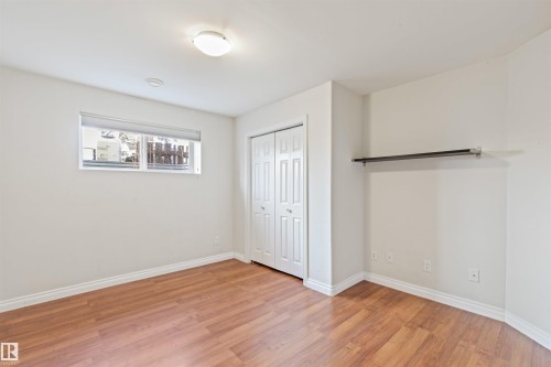 11118 72 Avenue, Edmonton, AB - Indoor Photo Showing Other Room