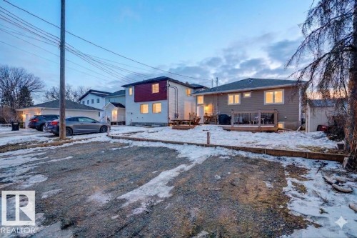 11118 72 Avenue, Edmonton, AB - Outdoor