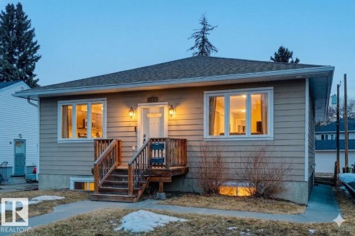 11118 72 Avenue, Edmonton, AB - Outdoor