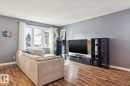 11118 72 Avenue, Edmonton, AB  - Indoor Photo Showing Living Room 