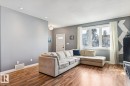 11118 72 Avenue, Edmonton, AB  - Indoor Photo Showing Living Room 