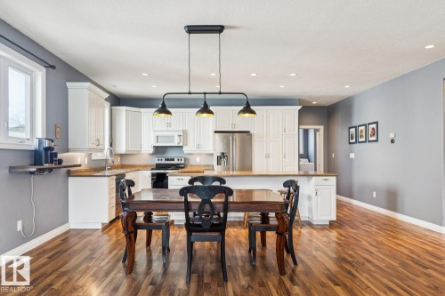 11118 72 Avenue, Edmonton, AB - Indoor