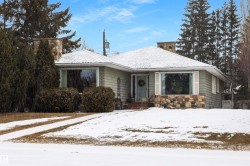 13882 RAVINE Drive  Edmonton, AB T5N 3M1