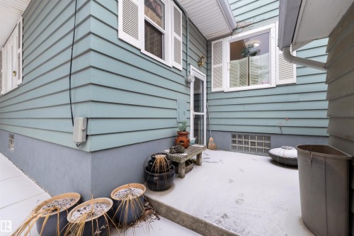 13882 Ravine Drive, Edmonton, AB - Outdoor With Exterior