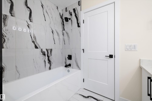 8319 81Ave, Edmonton, AB - Indoor