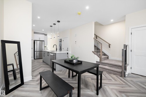 8319 81Ave, Edmonton, AB - Indoor