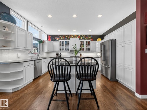 116 Twin Brooks Cove, Edmonton, AB - Indoor Photo Showing Other Room