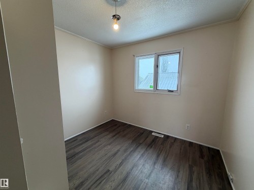 4847 50 Avenue, Sangudo, AB - Indoor Photo Showing Other Room