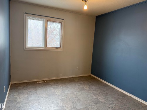 4847 50 Avenue, Sangudo, AB - Indoor Photo Showing Other Room