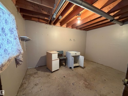 4847 50 Avenue, Sangudo, AB - Indoor Photo Showing Basement