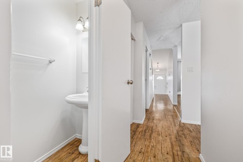 3119 144 Avenue, Edmonton, AB - Indoor Photo Showing Other Room