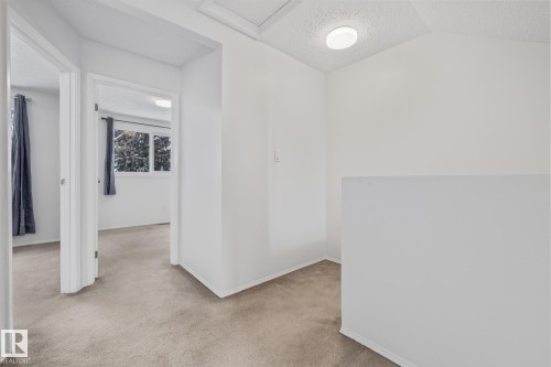 3119 144 Avenue, Edmonton, AB - Indoor Photo Showing Other Room