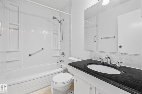 3119 144 Avenue, Edmonton, AB - Indoor Photo Showing Bathroom