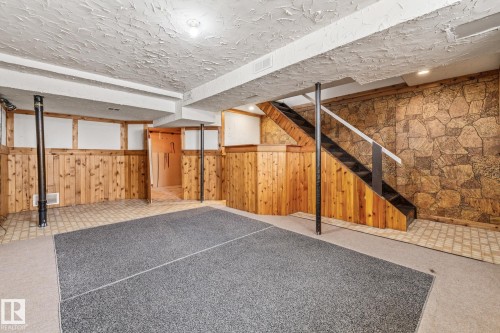 3119 144 Avenue, Edmonton, AB - Indoor Photo Showing Other Room