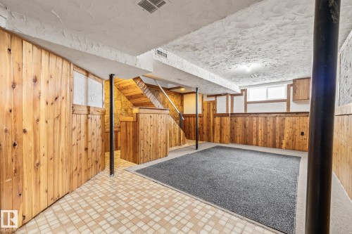 3119 144 Avenue, Edmonton, AB - Indoor