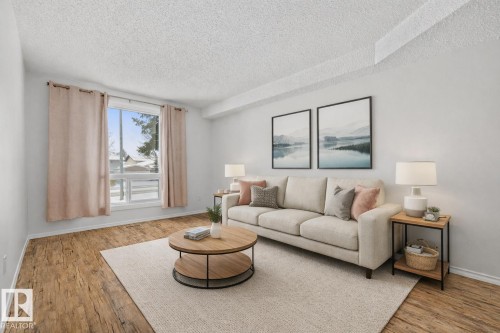 3119 144 Avenue, Edmonton, AB - Indoor Photo Showing Living Room