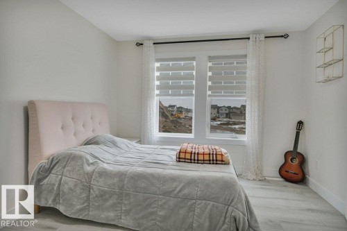 1232 Eaton Lane, Edmonton, AB - Indoor Photo Showing Bedroom