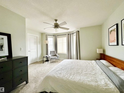 41 903 Rutherford Road, Edmonton, AB - Indoor Photo Showing Bedroom